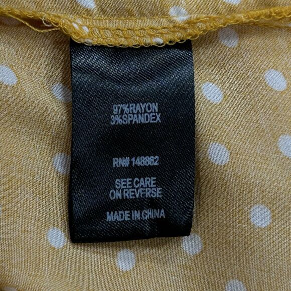 Torrid Shirt Top Women's 1 1X Mustard Yellow Boho Cottagecore Polka Dot Zip Cami - Picture 13 of 14